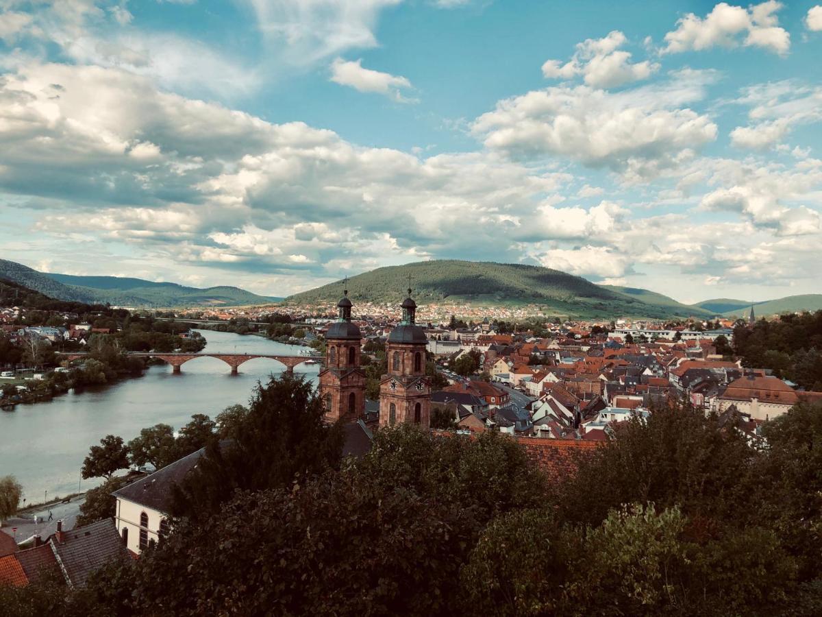 Pub 111 - Die Altstadt Unterkunft Miltenberg Bagian luar foto